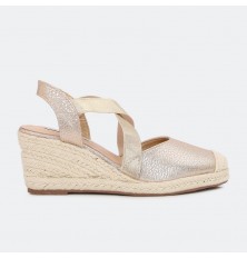 wosmens sandal shining with...