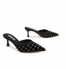 Women's low-heeled mules...