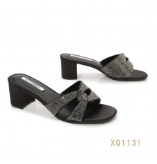 Women's wide-heeled slide...