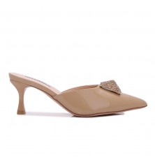 Soft low-heeled mules...