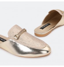 ZXB1 Flat slippers it has...