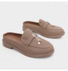 OXB15 Comfortable Closed...