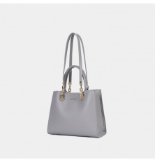 GS012403029 An elegant bag...