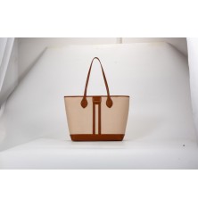 AA012405053 حقيبة أنيقة...