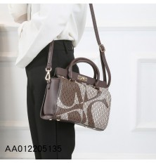 شنطة جلدية مربعة فخمة