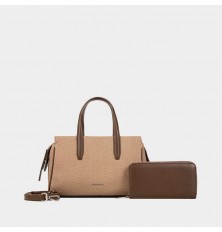 AA012501078 medium-sized...