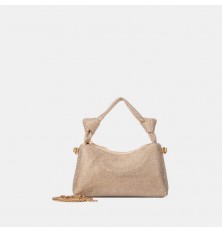 GD012412184 a bag with a...