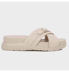 OC390 medical slippers...