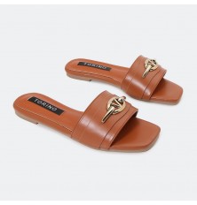 ZX2898 Flat sandals that...