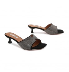 Bright low-heeled women's...