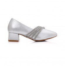 حذاء بناتي كلاسيكي مزين...