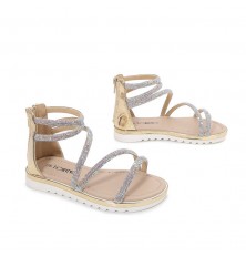 Open toe girls' shoes...