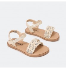 sandal  without heel...