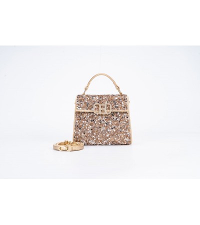 GD012401029 A small-sized...