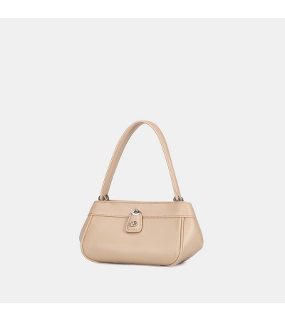 GD012401088 A luxurious bag...