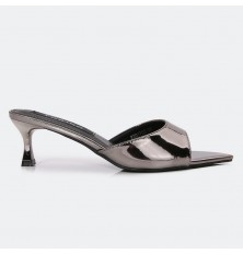 ZXQ1705 Slippers with a...