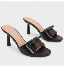 BXQ2134 Heeled shoes with a...