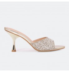 BXQ2143 Heel sleeper with a...