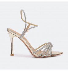 HSQ358 Sandal with a modern...