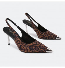 Silver-toed heeled sandal