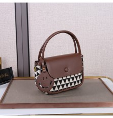 Small classic women's...