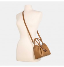 AA012503210 bag decorated...