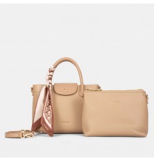 AA012505046 حقيبة صغيرة...