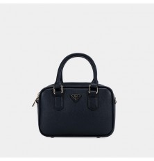 AA012401077 A bag with a...