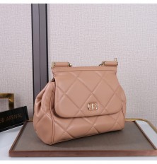 Trendy Chris Bella women's...