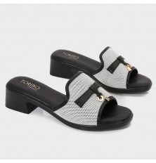 OXQ2227 Trendy Slippers...