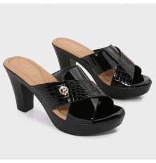 OXQ2234 Shiny leather...