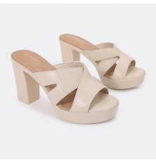 OXQ1748 Platform slippers...