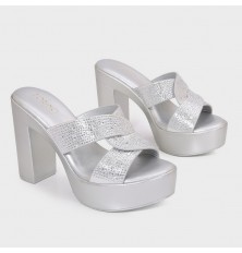 OXQ1861 platform slippers...