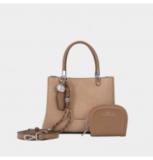 AA012412014 A bag with a...