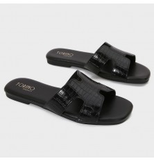 OX3211 Flat Slippers with...