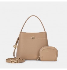 AA012504045 Women's bag in...