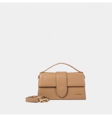 AA012505029 حقيبة صغيرة...