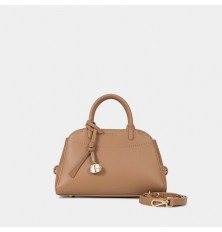 AA012507091 Elegant bag...