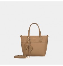 JF012409119 Elegant women's...