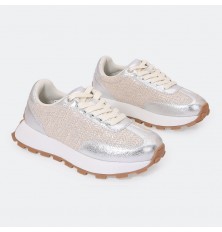 AY684 sports shoes with a...