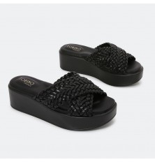 OR597 Rocky heel slippers...