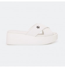 OR599 Comfortable Rocky...