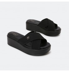 OR599 Comfortable Rocky...