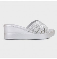 OR654 Rocky heel slippers...