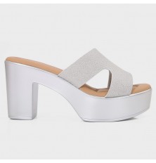 Comfortable platform heel...