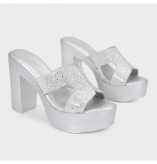 OXQ1860 platform slippers...