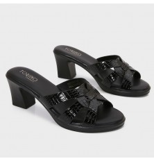 OXQ2094 Wide-heeled...