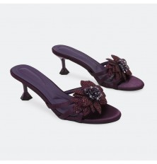 ZXQ1912 Heels adorned with...