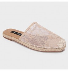 ZS11 closed toe heeled...