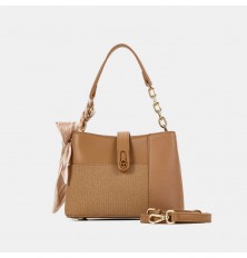 AA012405060 A bag with...
